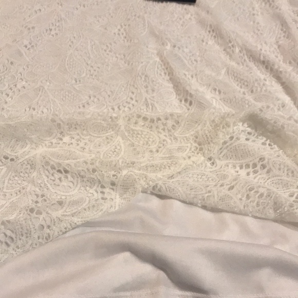 Liz Claiborne Women’s white top shirt sleeve PXXL NWT - Picture 3 of 6